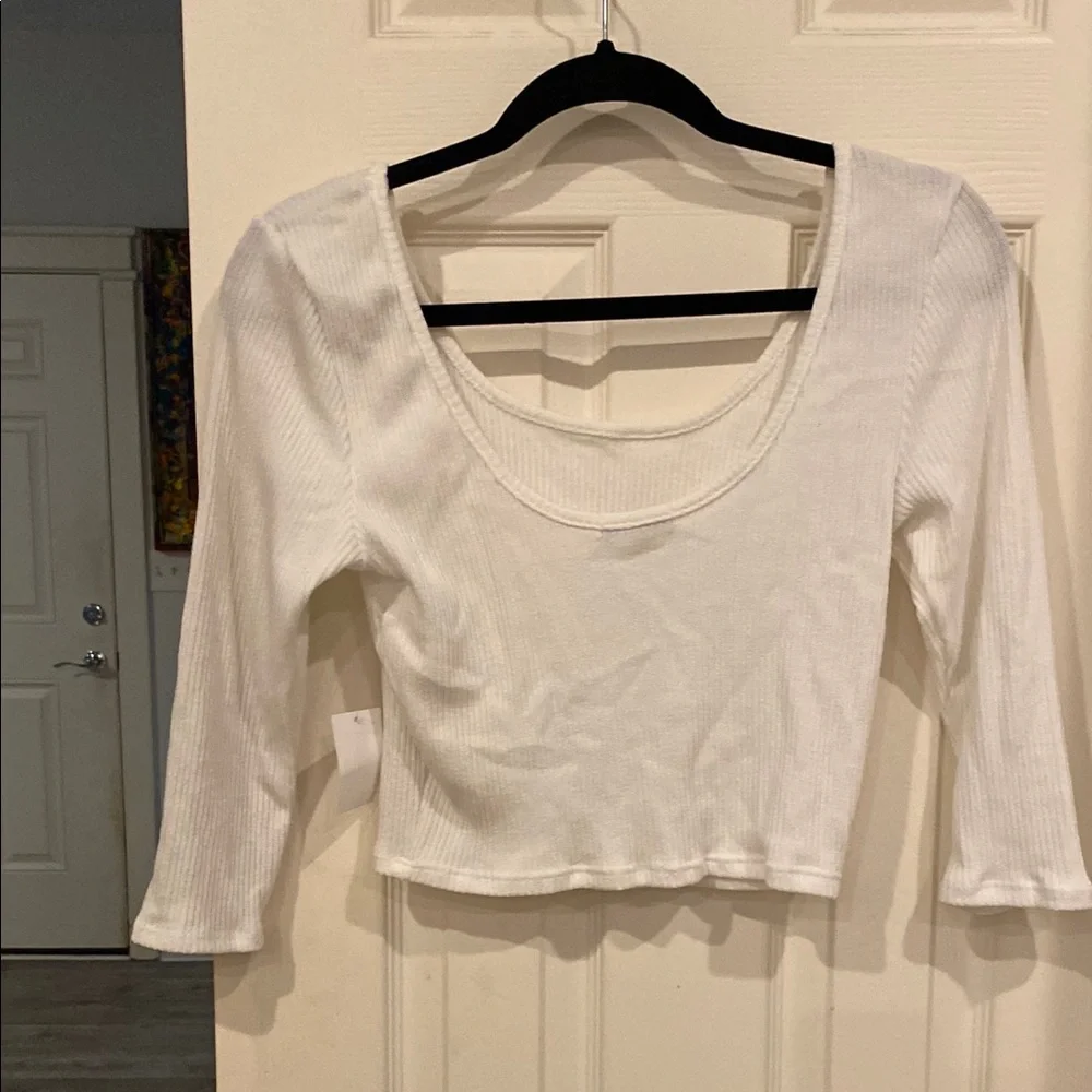 White Cropped Long Sleeve Top - Picture 6 of 6